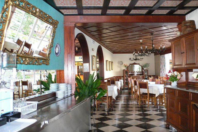 Hostal Cas Bombu กาลารัตจาดา ภายนอก รูปภาพ