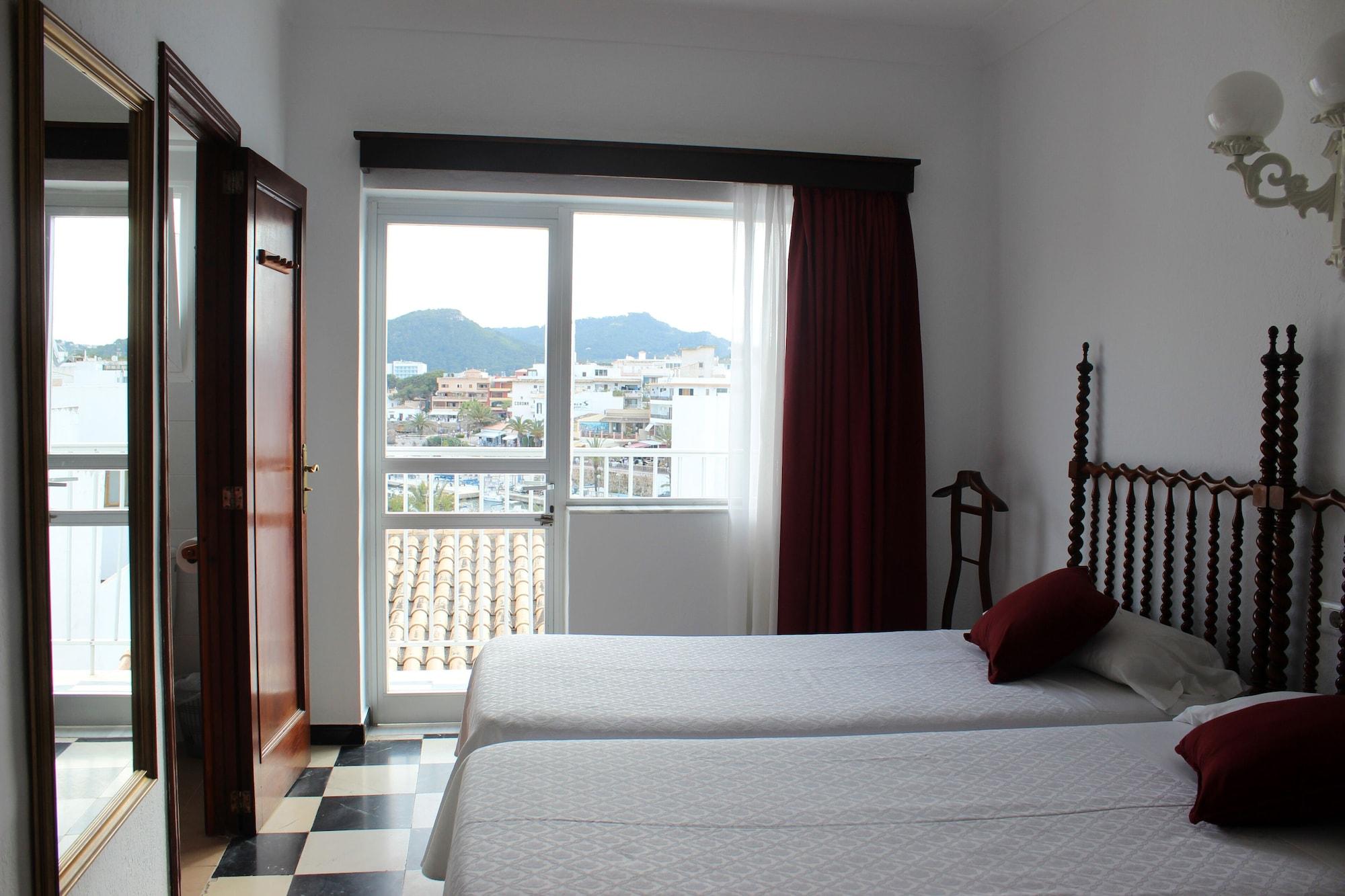 Hostal Cas Bombu กาลารัตจาดา ภายนอก รูปภาพ