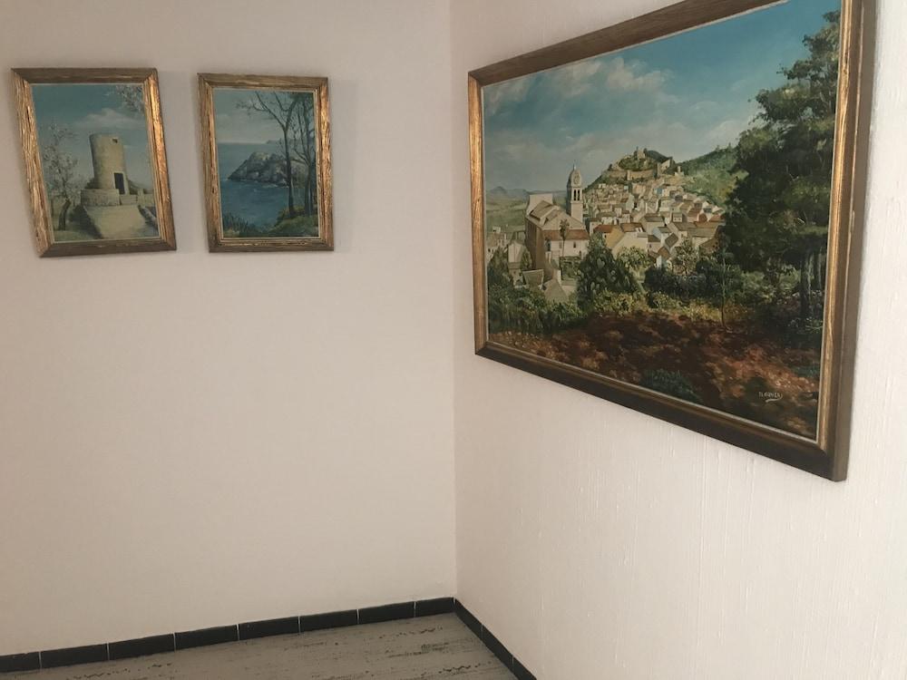 Hostal Cas Bombu กาลารัตจาดา ภายนอก รูปภาพ