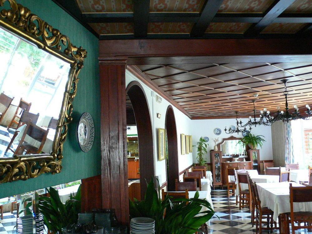 Hostal Cas Bombu กาลารัตจาดา ภายนอก รูปภาพ