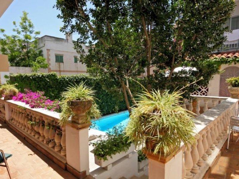 Hostal Cas Bombu กาลารัตจาดา ภายนอก รูปภาพ