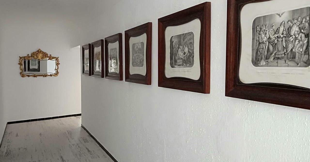 Hostal Cas Bombu กาลารัตจาดา ภายนอก รูปภาพ
